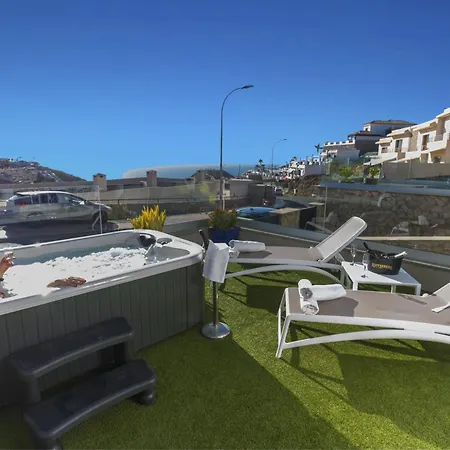 Amadores N6 Puerto Rico (Gran Canaria)