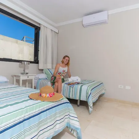 Villa Amadores N6